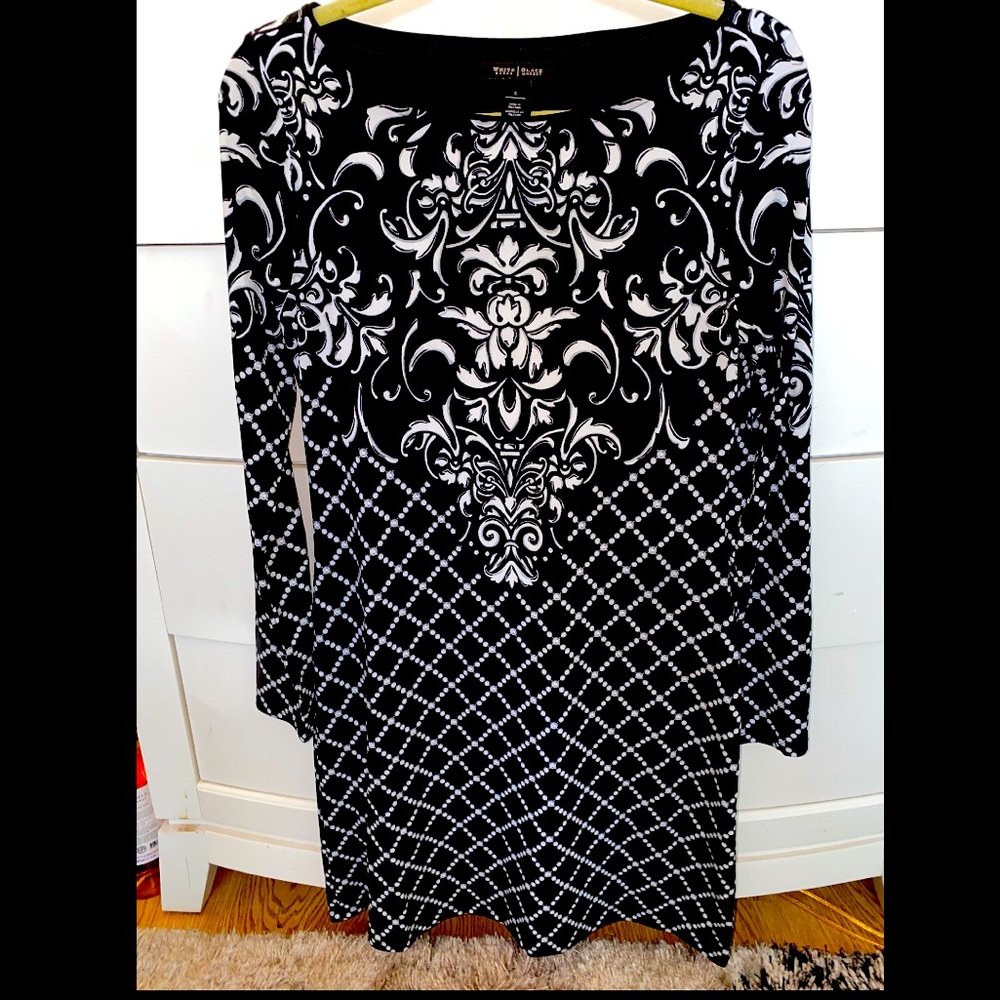 White House Black Market Black and White Dress